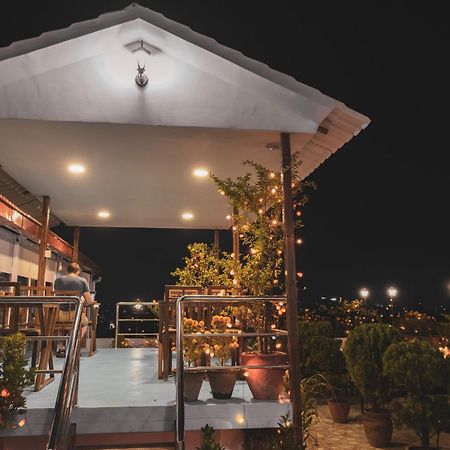 Hotel Nepalaya Katmandu Zewnętrze zdjęcie